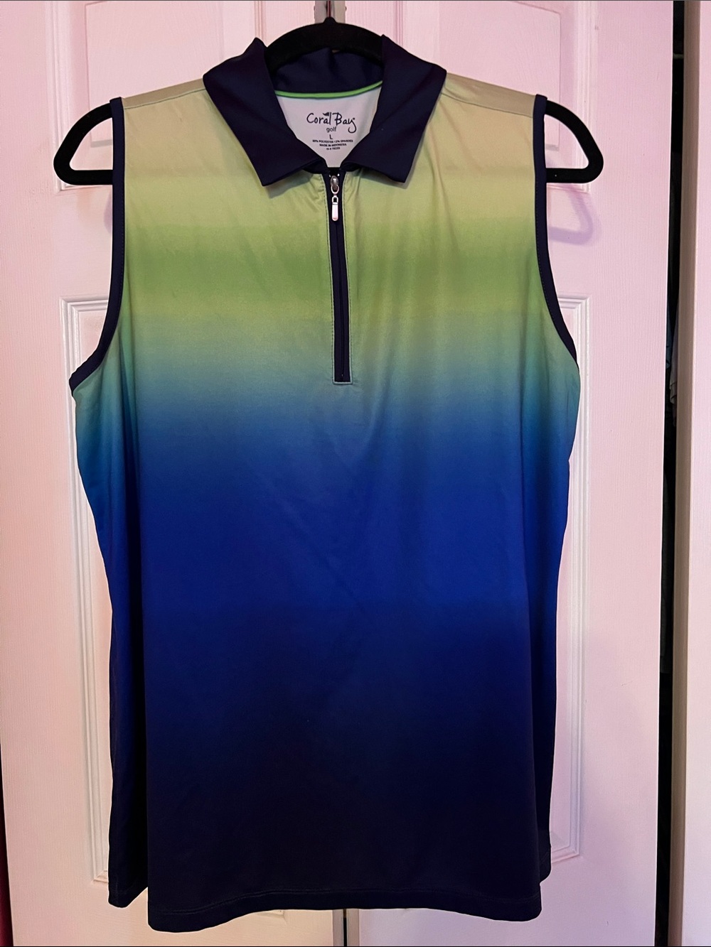 Coral Bay Woman’s Sleeveless Quarter Zip Golf Top Green to Blue Gradient Size L